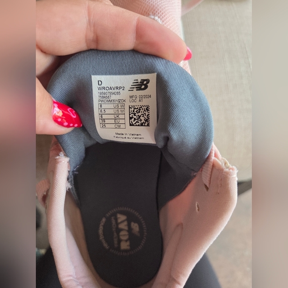 New Balance Fresh Foam Roav V2 Womens Running Shoes Pink - Picture 4 of 4